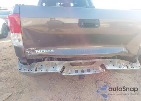 2012 Toyota Tundra Grade 4.6L V8 z USA, uszkodzony, nr VIN 5TFRM5F17CX044159